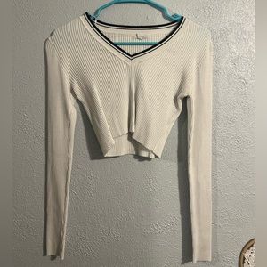 brand: garage; size: small; color: white with black accents. barely worn.